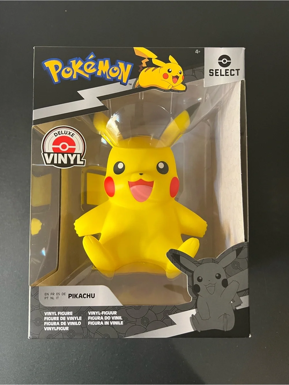 Jazwares: Pokemon Select - Pikachu Deluxe Vinyl Figure 8